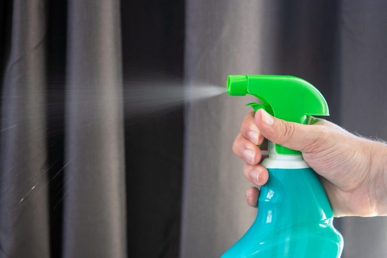 Disinfecting spray for virus